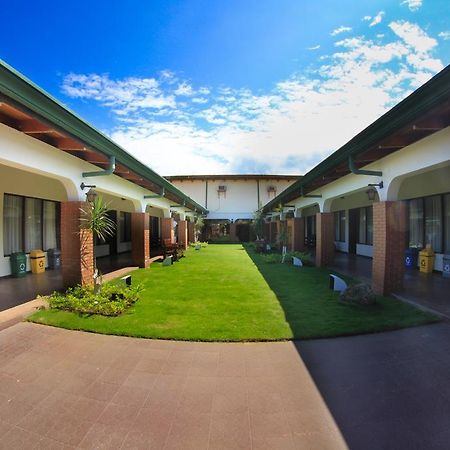 Hotel Wagelia Τουριάλμπα Εξωτερικό φωτογραφία