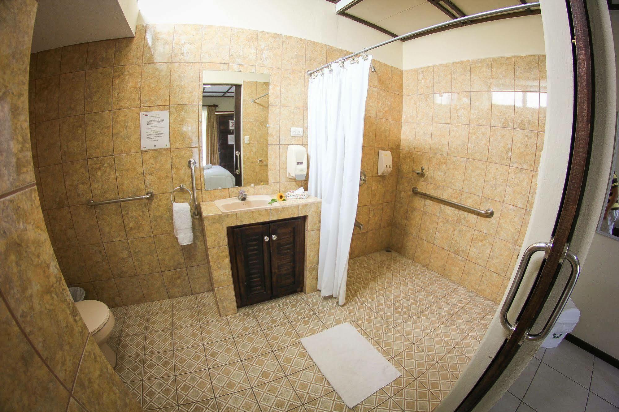 Hotel Wagelia Τουριάλμπα Εξωτερικό φωτογραφία
