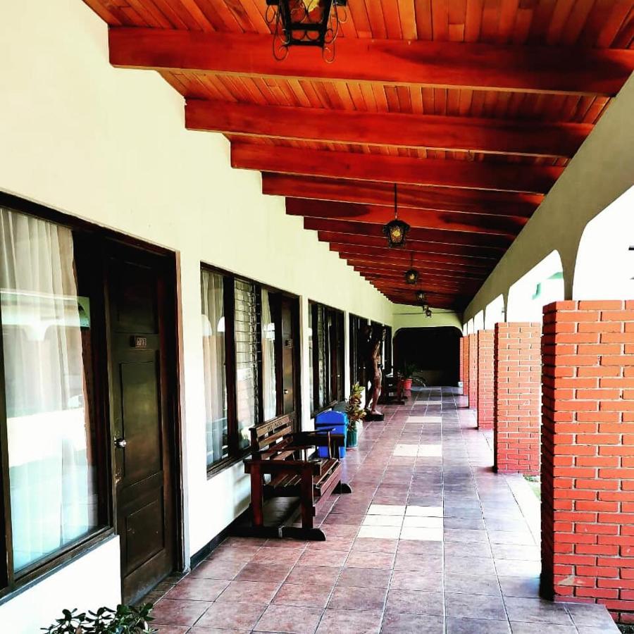 Hotel Wagelia Τουριάλμπα Εξωτερικό φωτογραφία