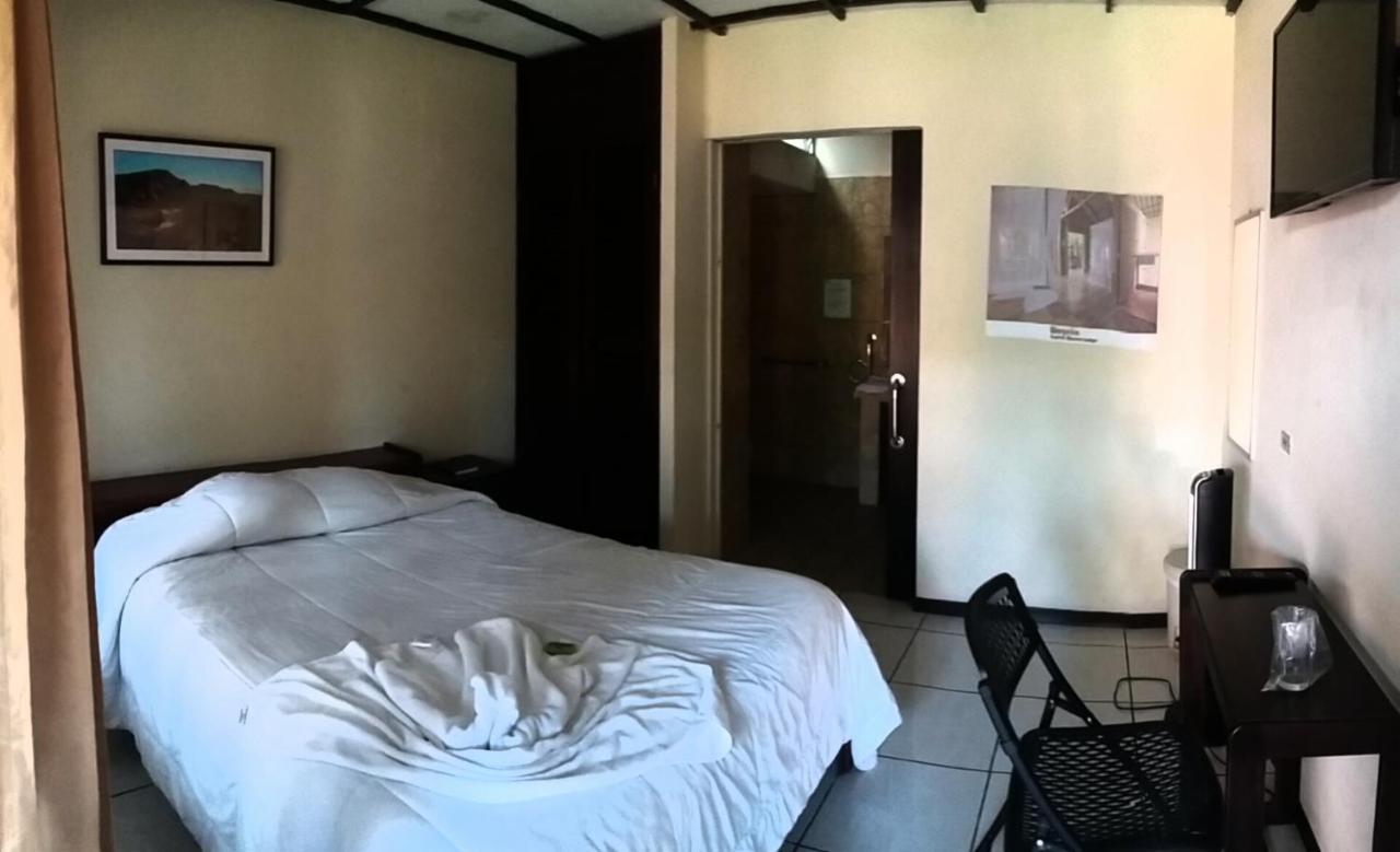 Hotel Wagelia Τουριάλμπα Εξωτερικό φωτογραφία